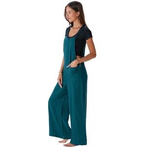 Elegant Teal Sleeveless Jumpsuit